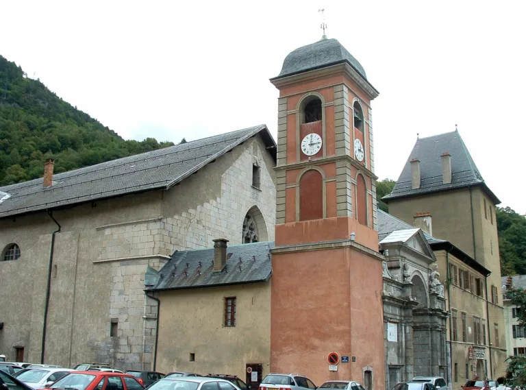 La cathédrale Saint-Pierre de Moûtiers