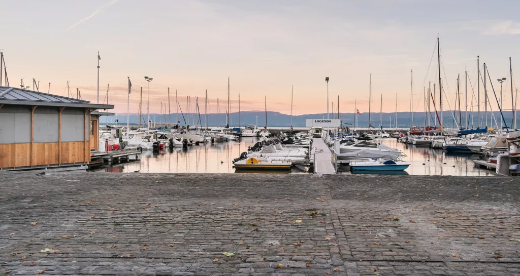 Le port de Rives à Thonon-les-Bains