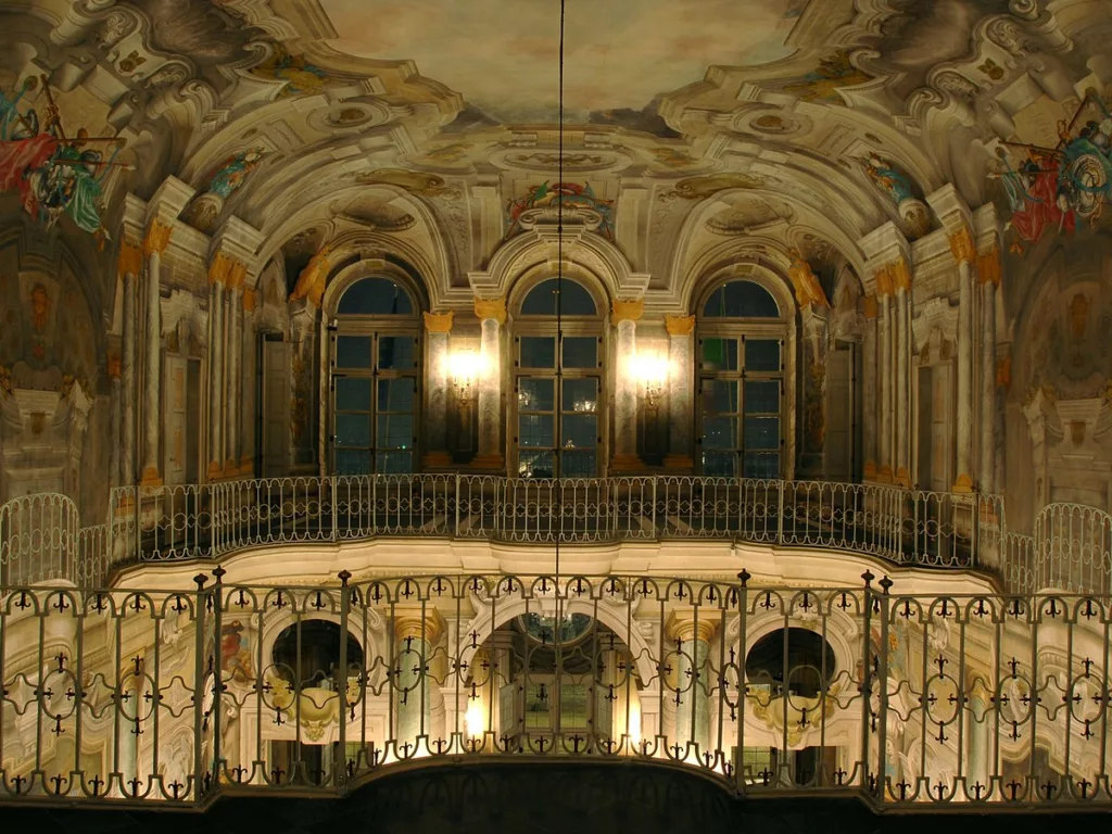Apertura serale di Villa della Regina, a Torino